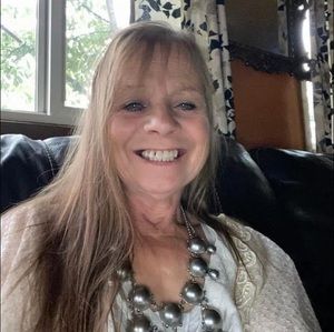 Meet your Posher, Mindy